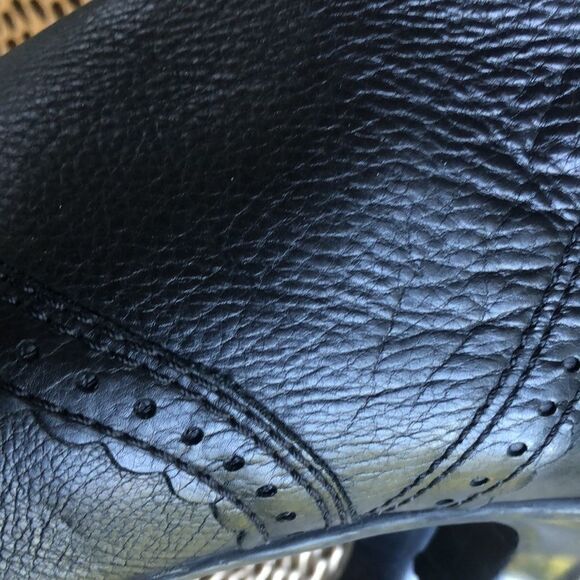 🎯 La CANADIENNE BLK Leather Waterproof Ankle Boots - Picture 4 of 8